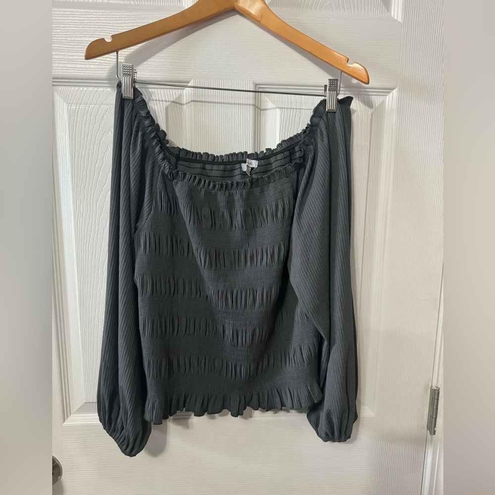 White birch XL off the shoulder top